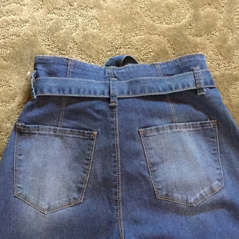 Jeans - Picture 5 of 5